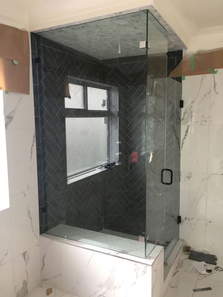 shower glass doors Maple Ridge
