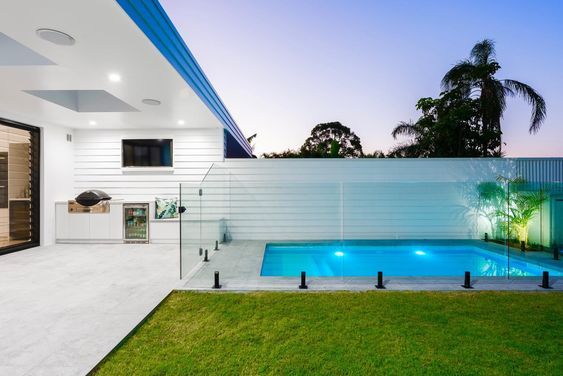 Pool Glass Fencing vancouver-