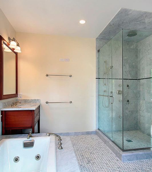 frameless-glass-shower-doors-benefits